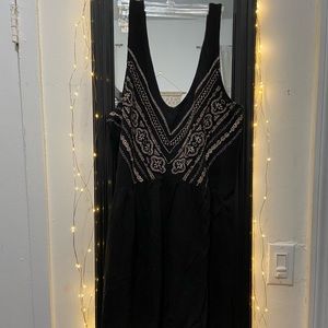 Ecote Embroidered Tunic Tank Top